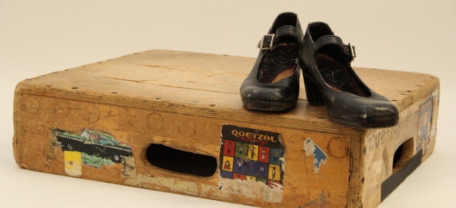 Mexican cheap wooden shoes